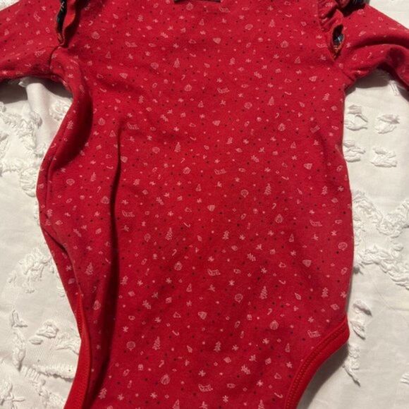 18-24 Long Sleeve Onesie Christmas Themed - Picture 2 of 2